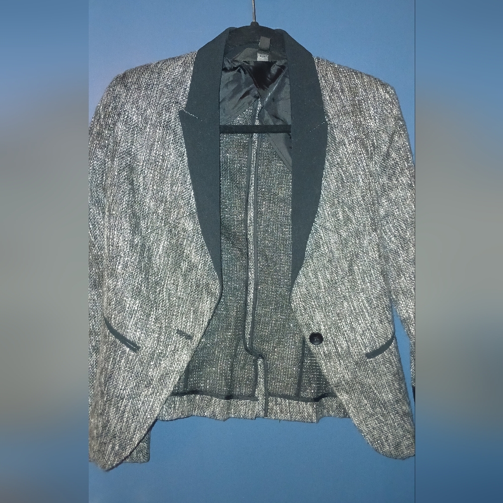 Mossimo Black and Gray Tuxedo Style Jacket, Size 8